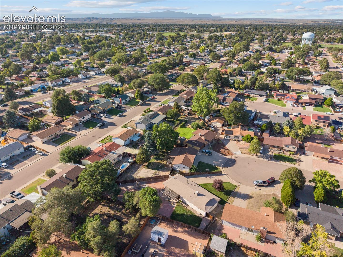 Listing photo 33 for 3523 White Pine Court
