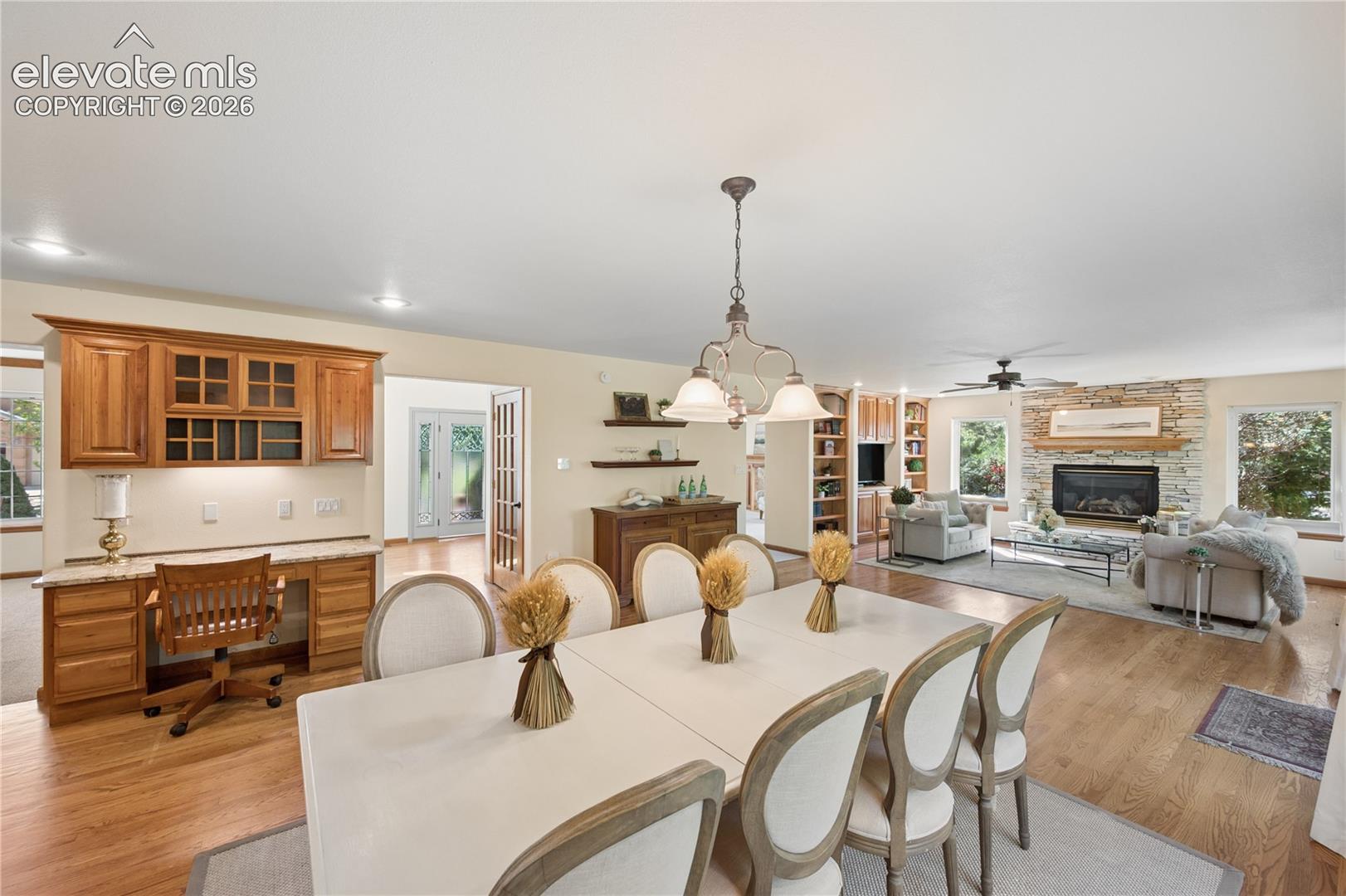 Listing photo 9 for 2285 Vanreen Drive