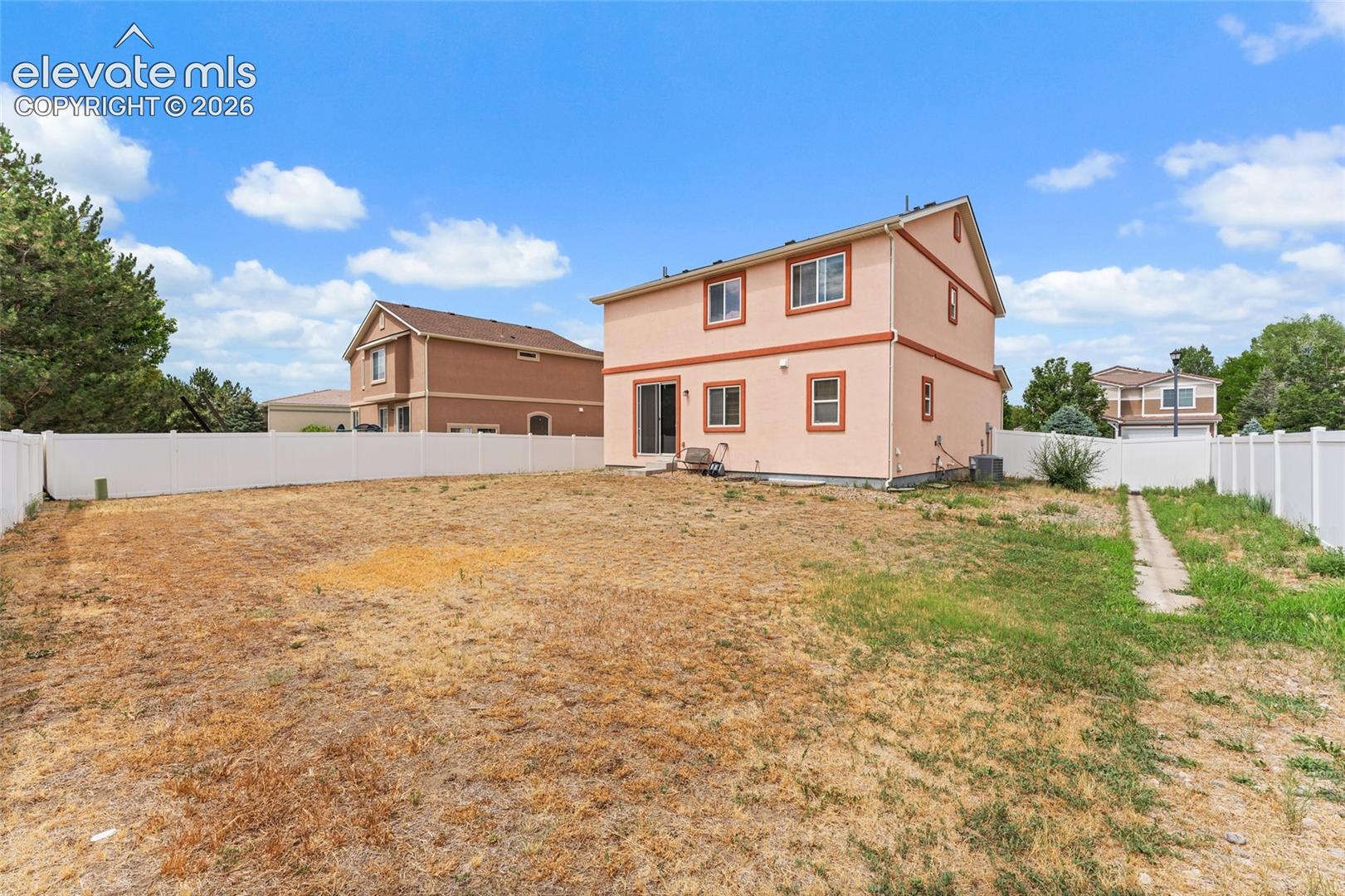 Listing photo 39 for 7777 Candlelight Lane