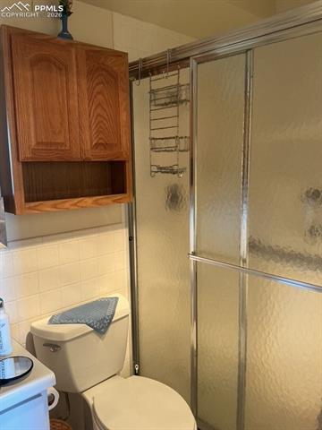 411 lakewood Circle, photo 6