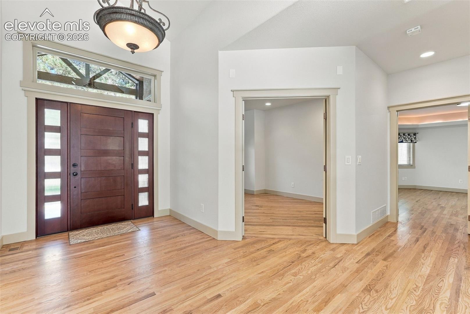 Listing photo 7 for 18825 Pagentry Place
