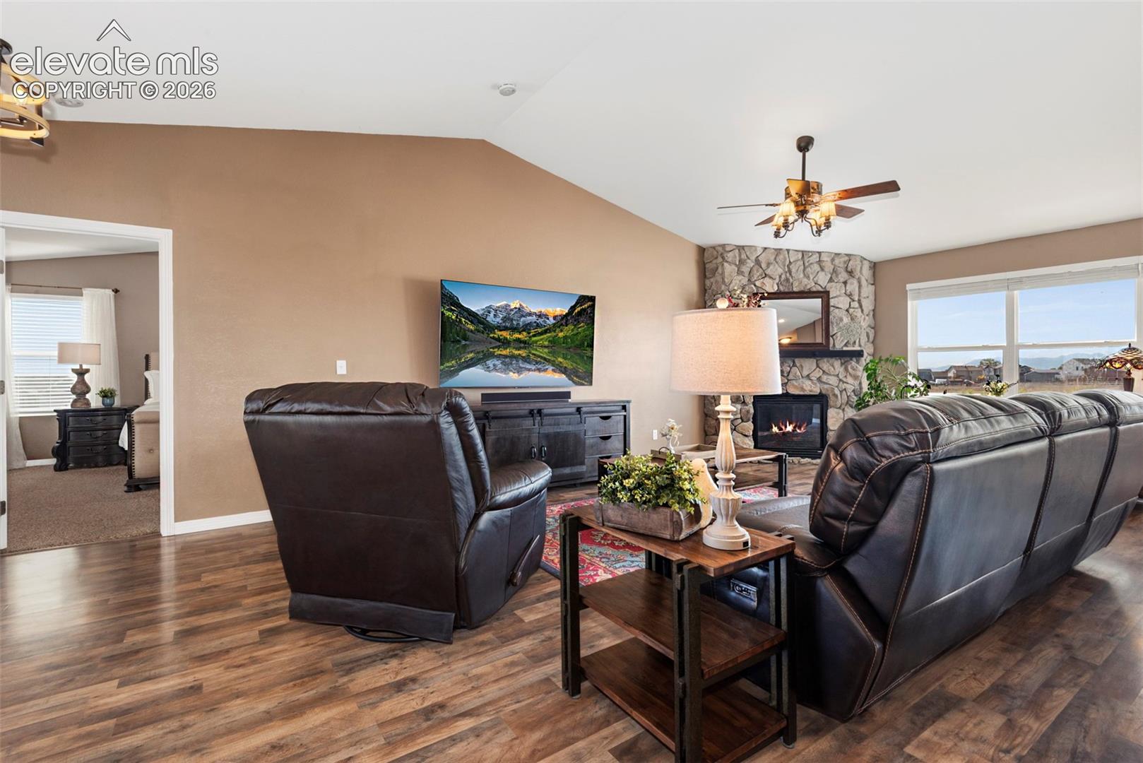 Listing photo 7 for 11803 Shadow Creek Court