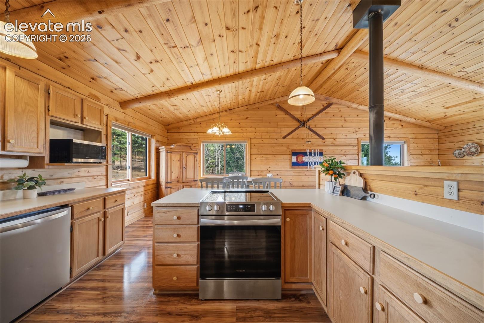 Listing photo 9 for 4269 County Road 51 Road