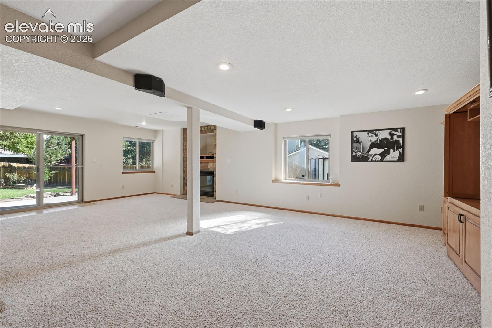 2040 Wickes Road, photo 38