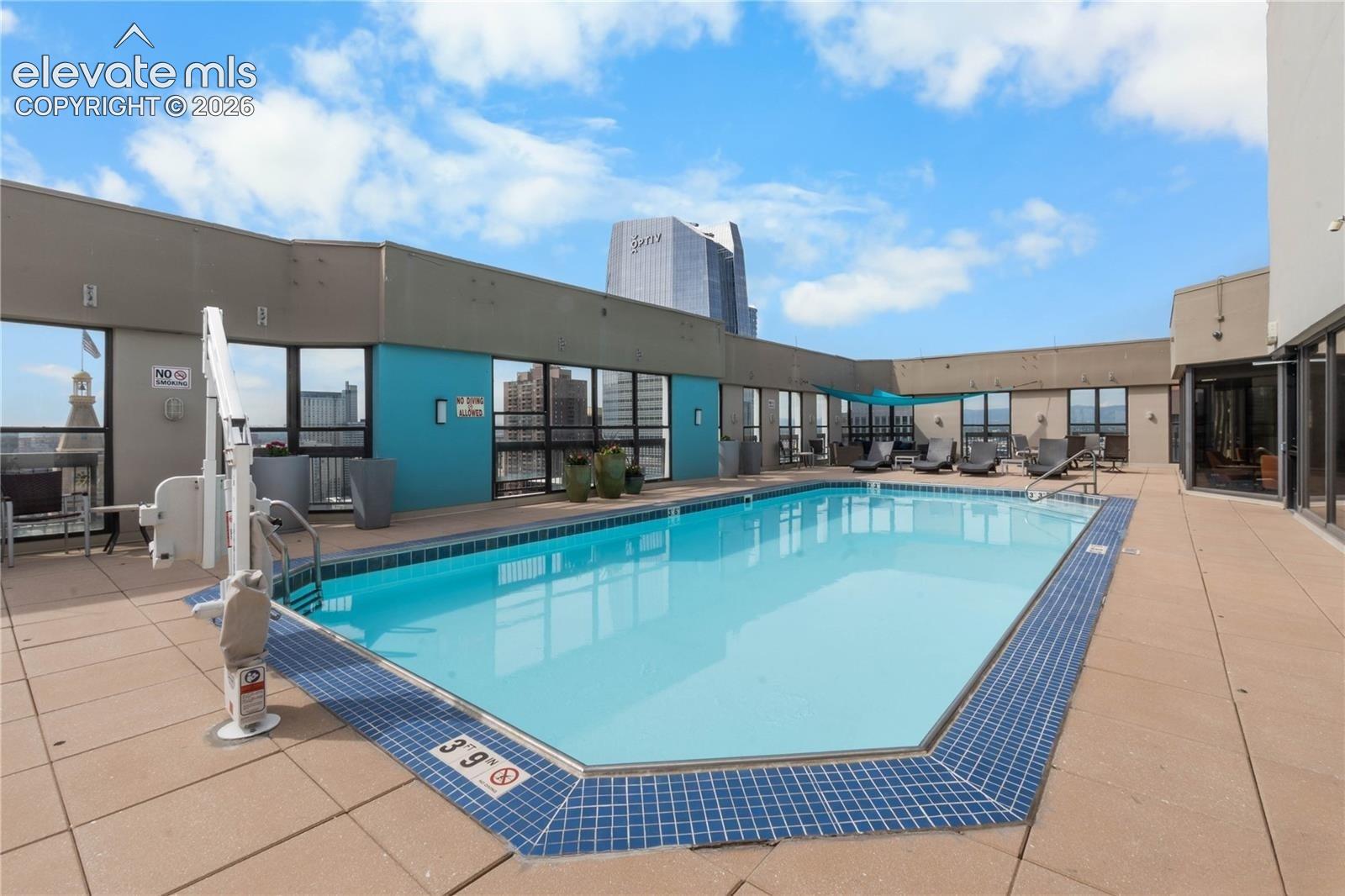 Listing photo 27 for 1625 Larimer Street 3202