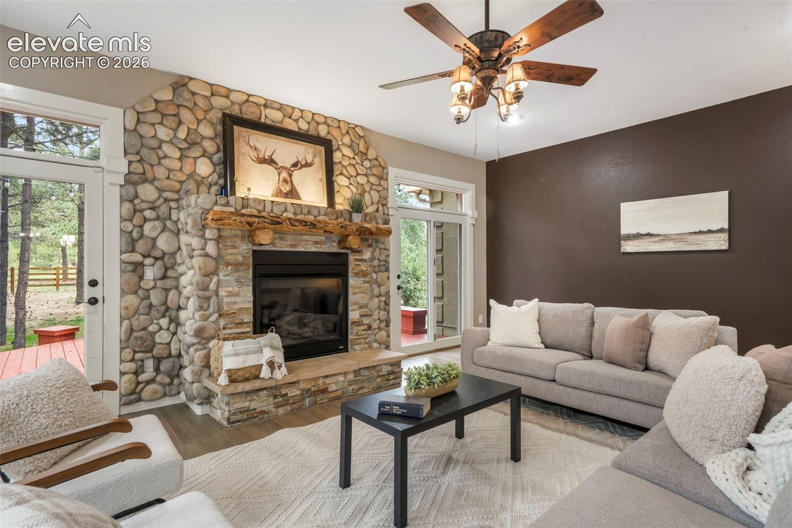 Listing photo 16 for 720 Trumpeters Court