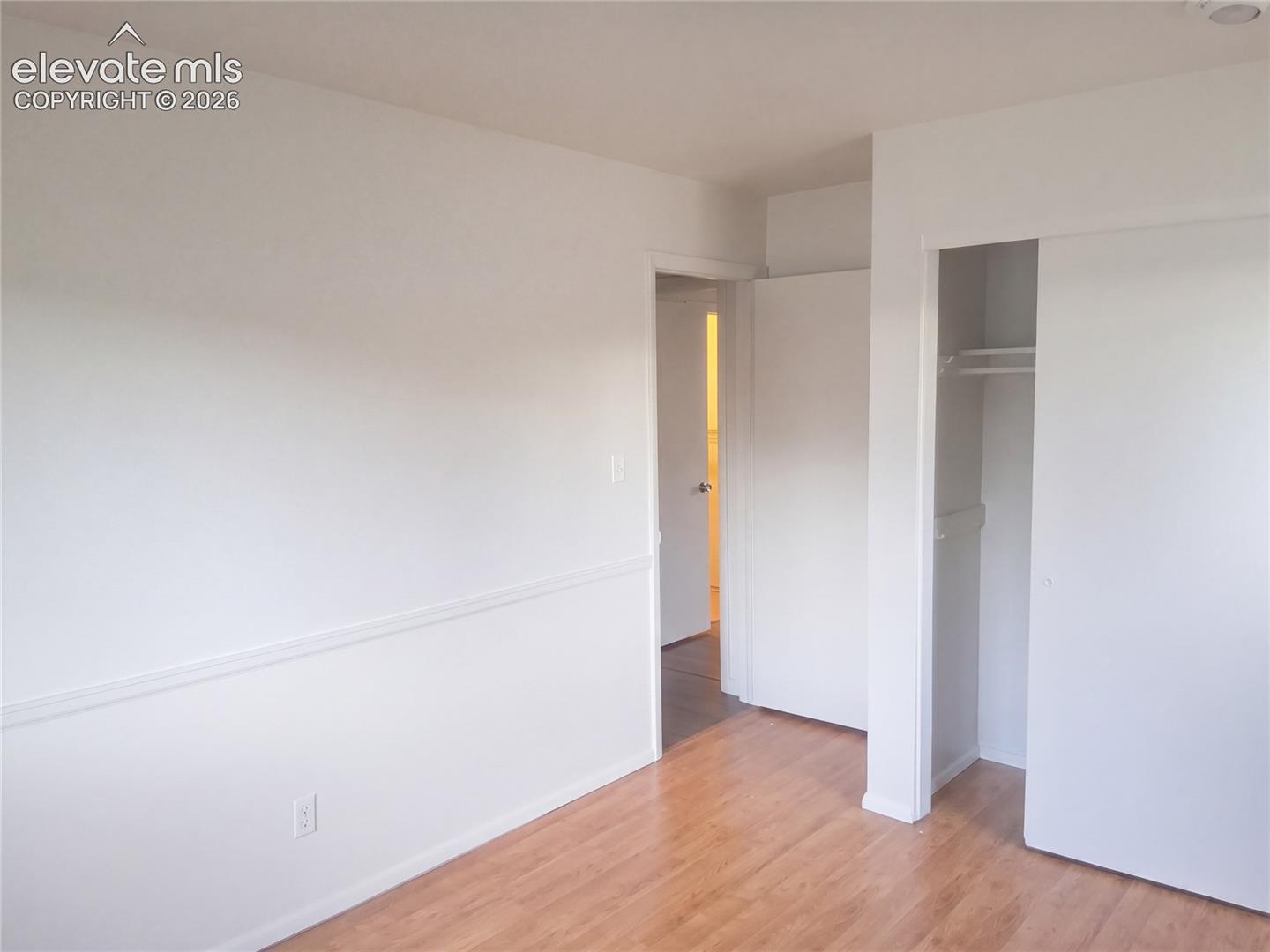 Listing photo 17 for 4015 Valli Vista Road