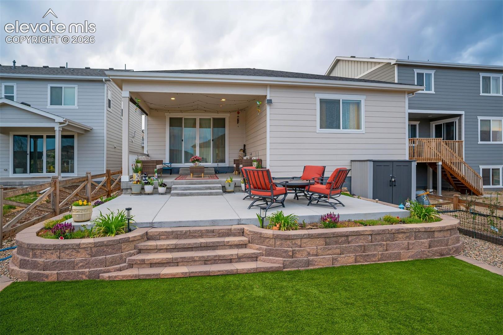 5689 Mammoth Lane, photo 40