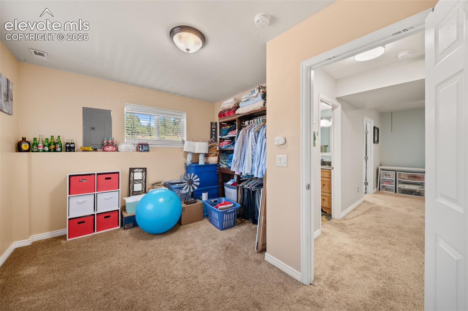 Listing photo 31 for 524 Spring Valley Drive