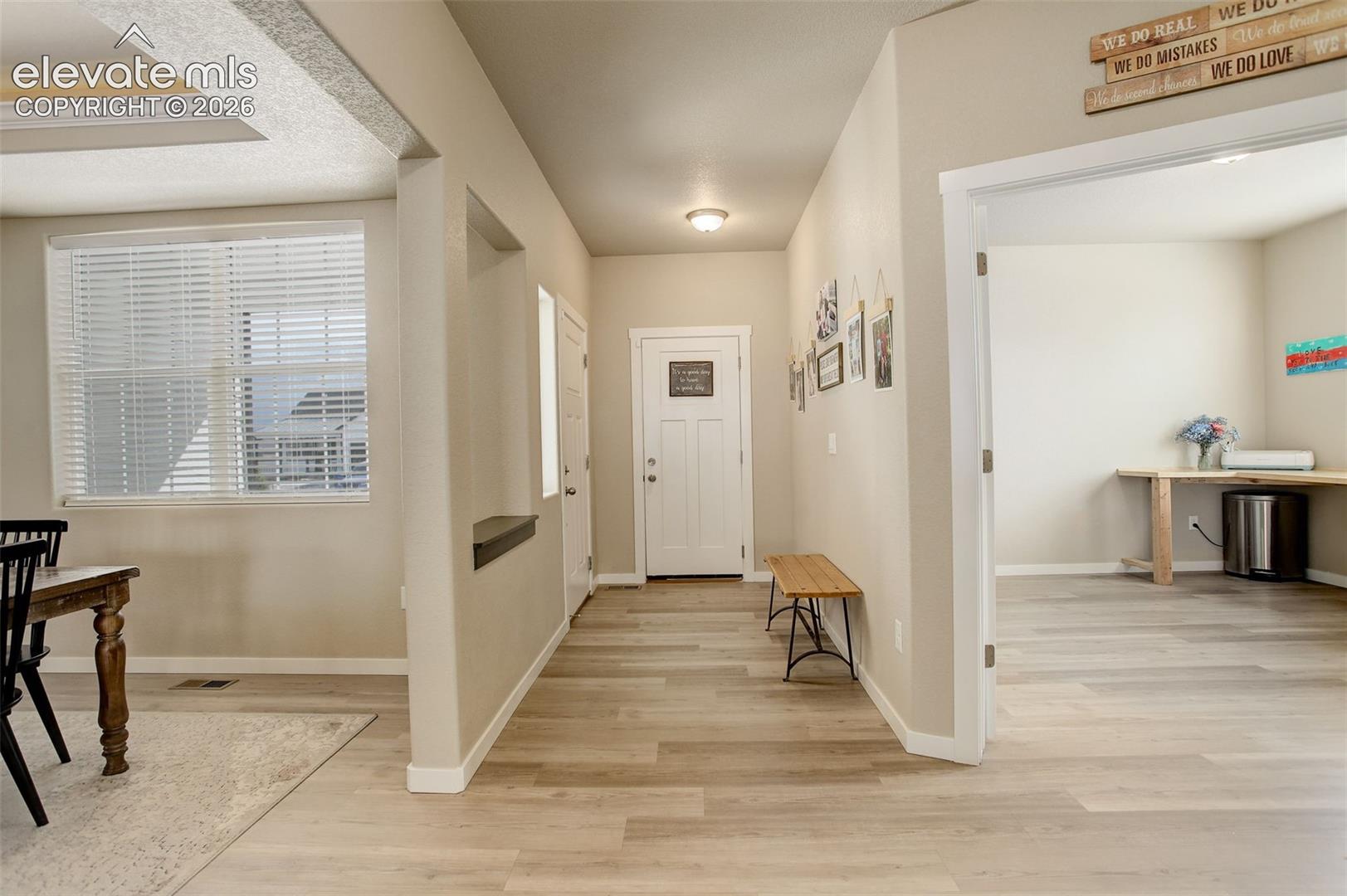 Listing photo 7 for 10877 Rolling Mesa Drive