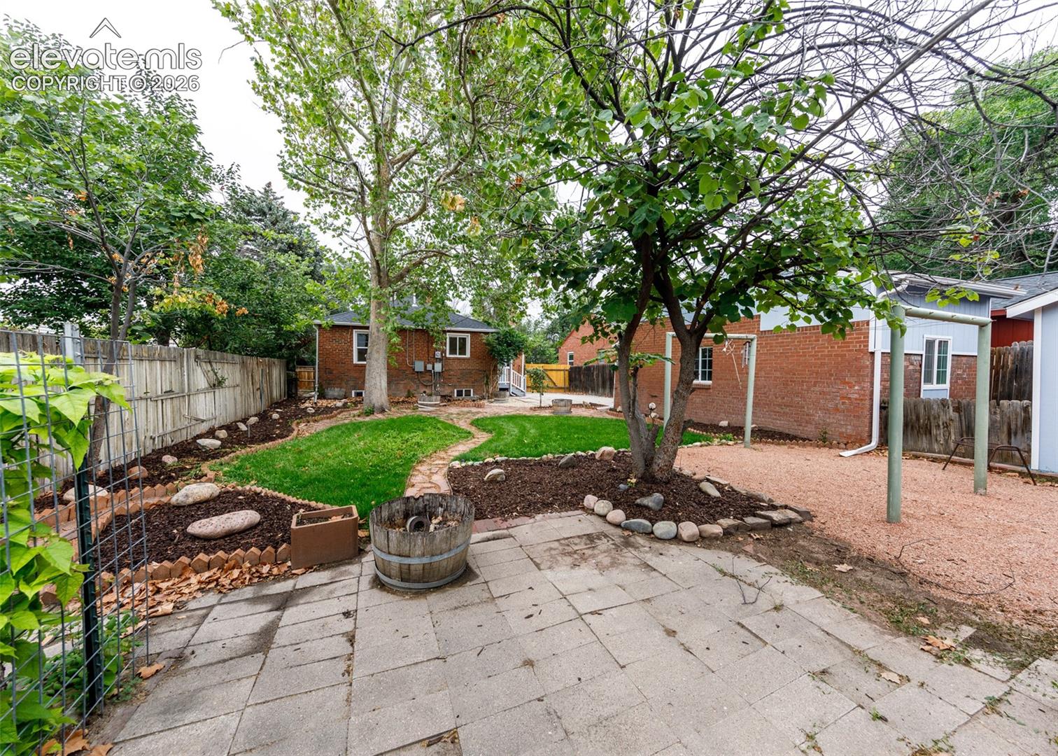 Listing photo 48 for 1306 W Abriendo Avenue
