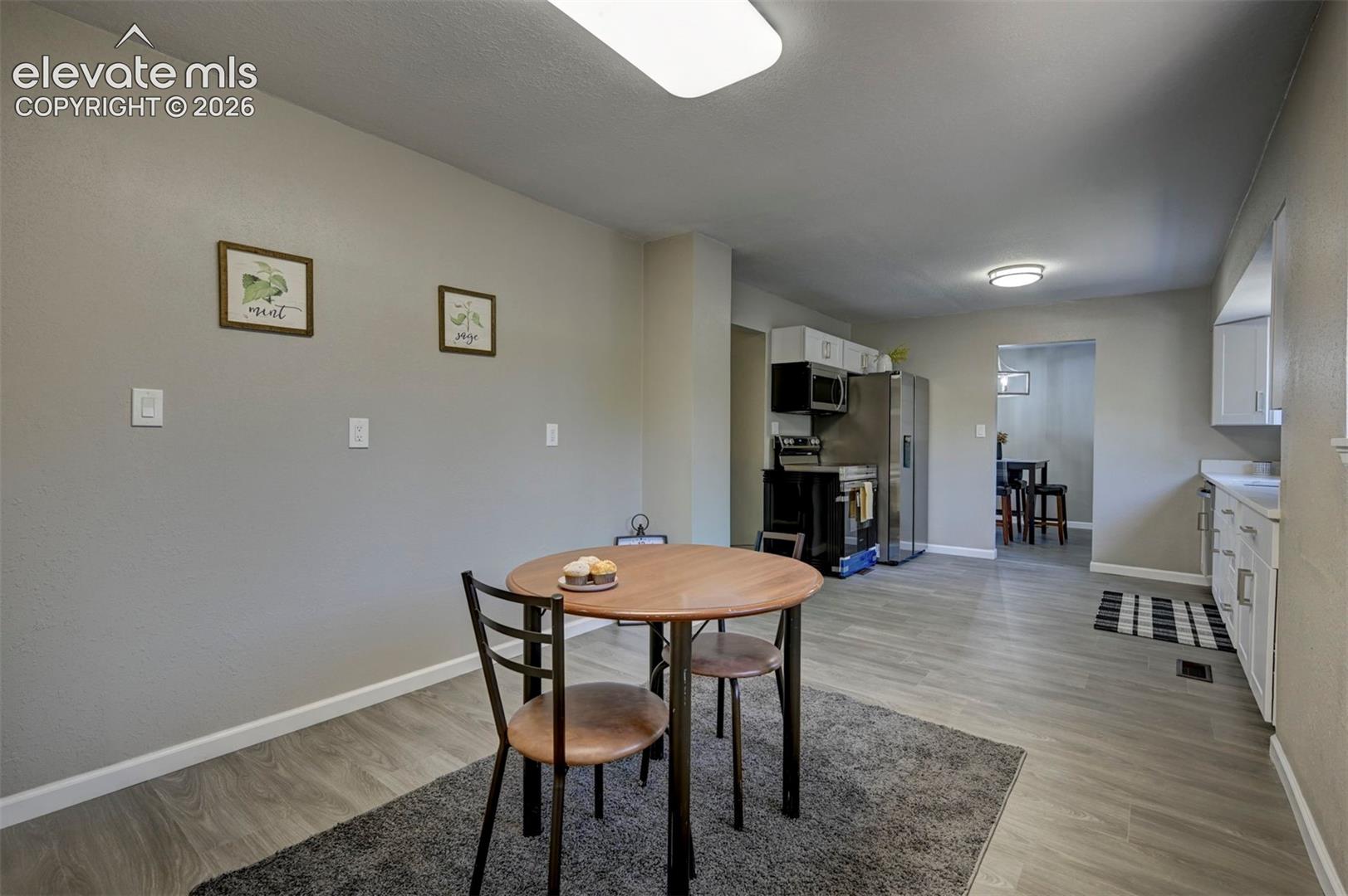 Listing photo 25 for 7443 Franconia Drive