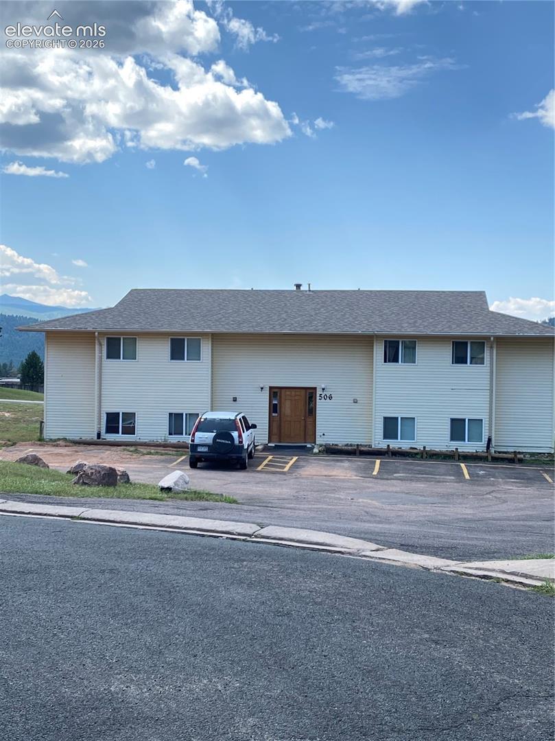 506 Mountain View Place