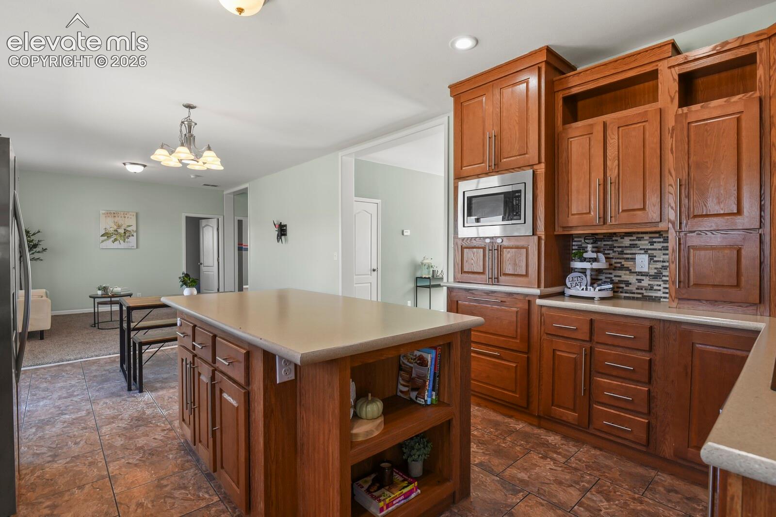 Listing photo 11 for 8132 Indian Village Heights