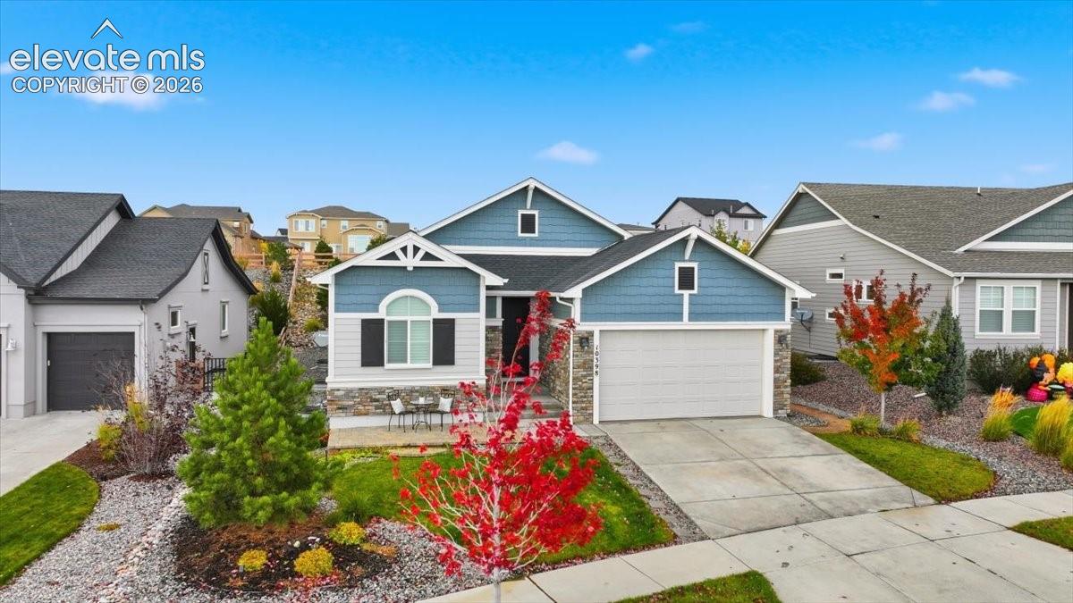 Listing photo 2 for 10398 Sharon Springs Drive