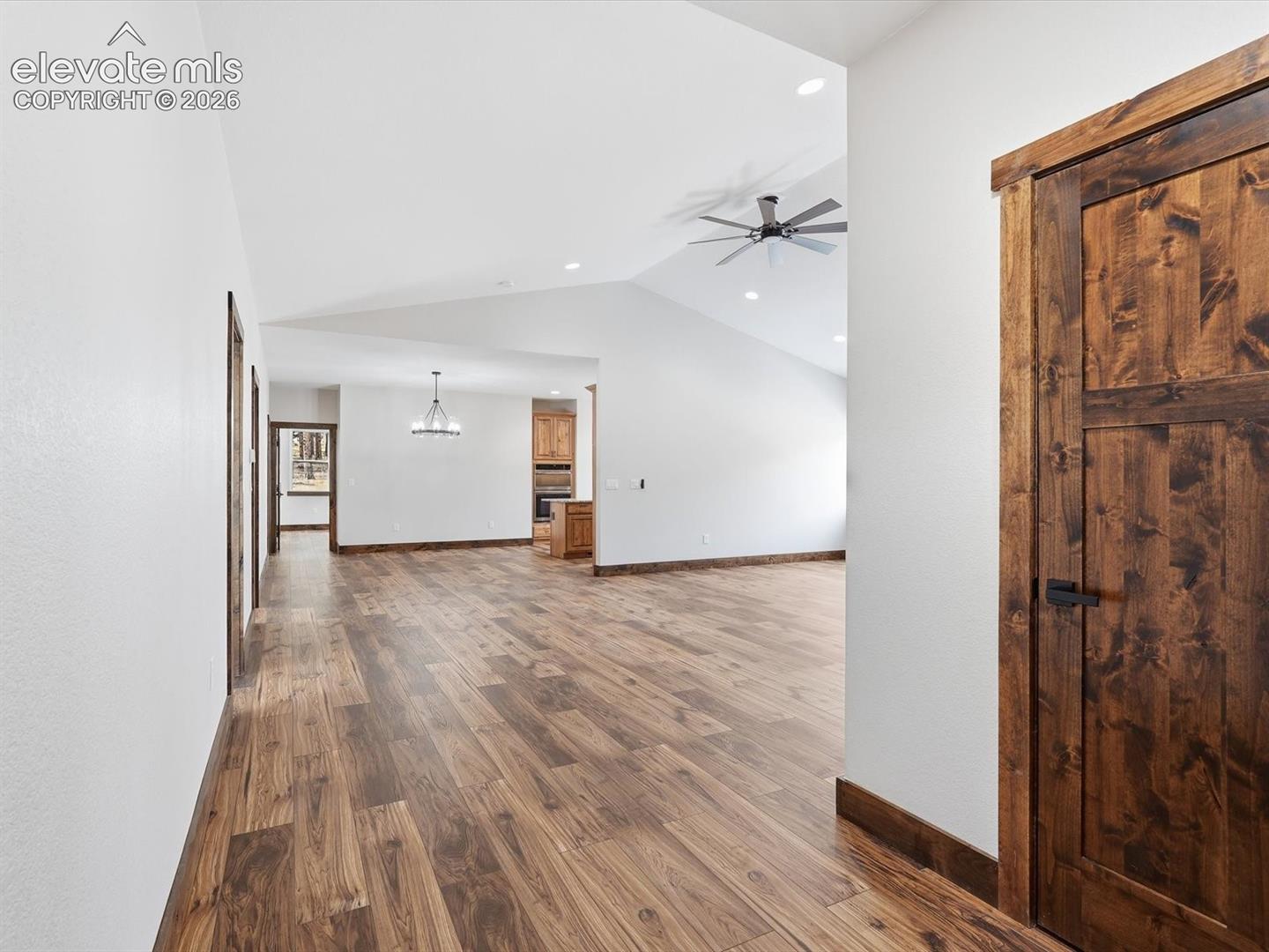 Listing photo 6 for 1309 Stone Ridge Drive