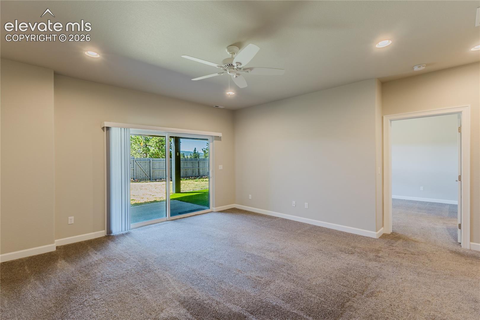 Listing photo 36 for 407 Silvermoon Heights