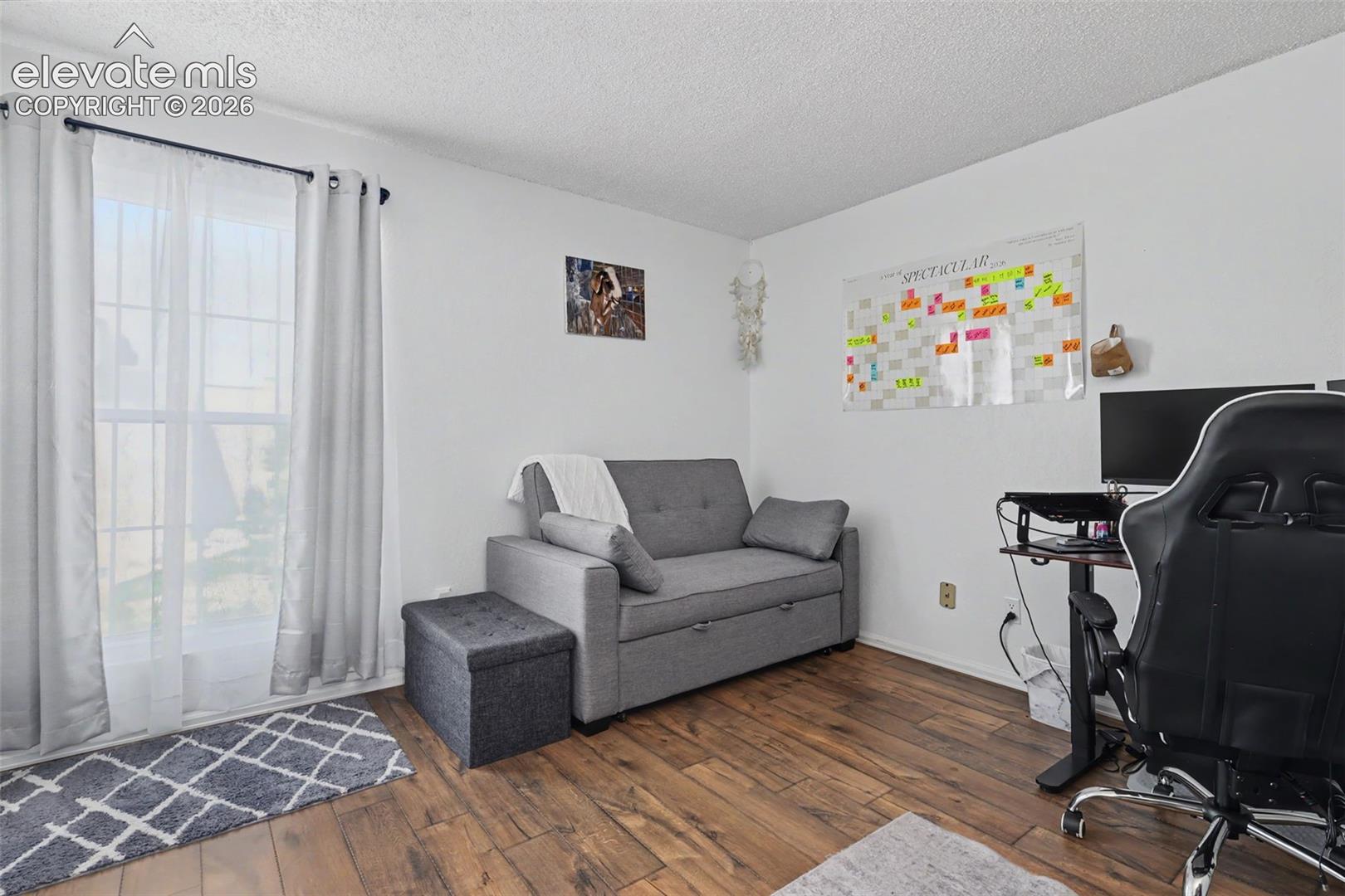 Listing photo 18 for 3110 Van Teylingen Drive E