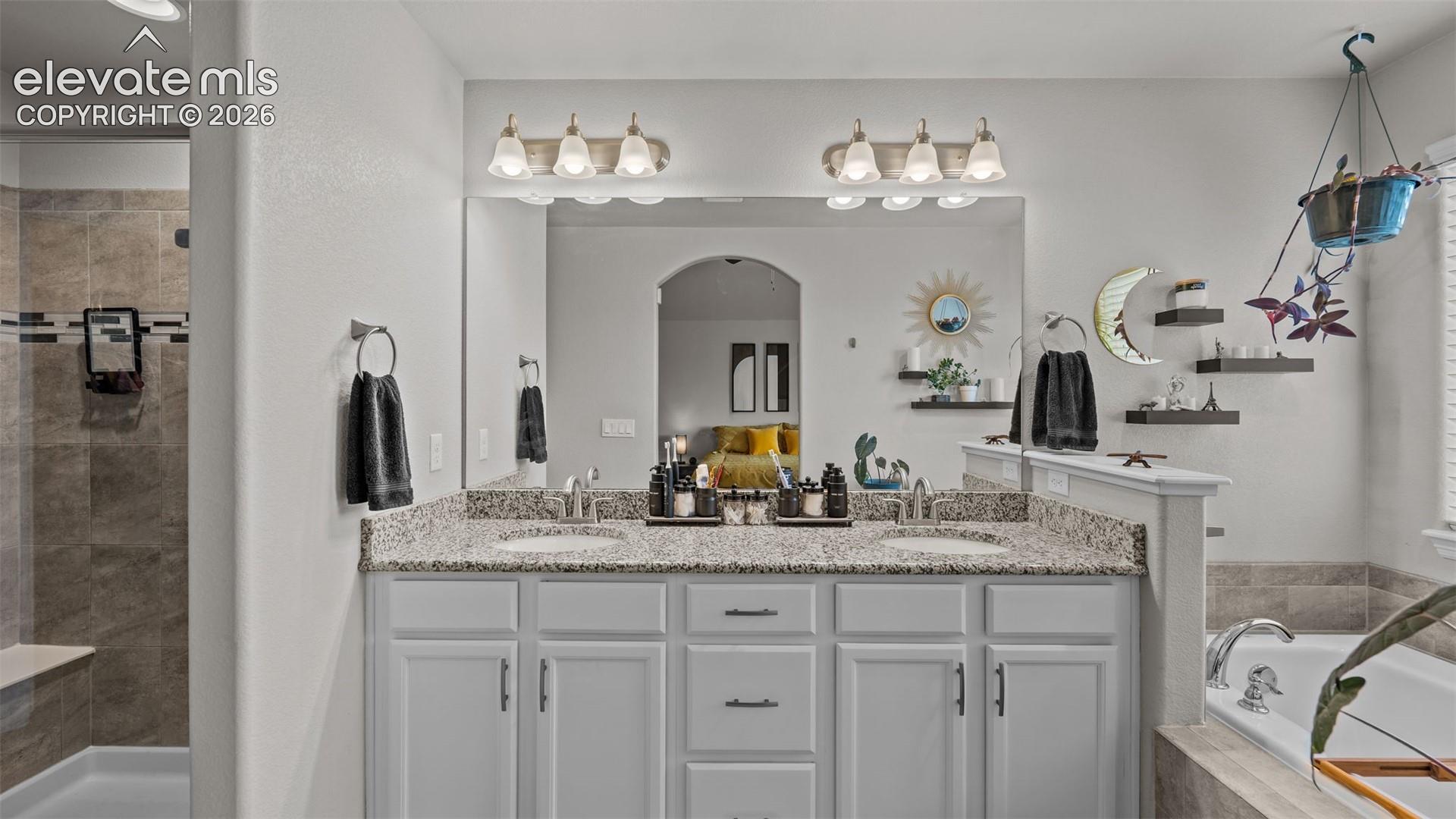 6754 Phantom Way, photo 25