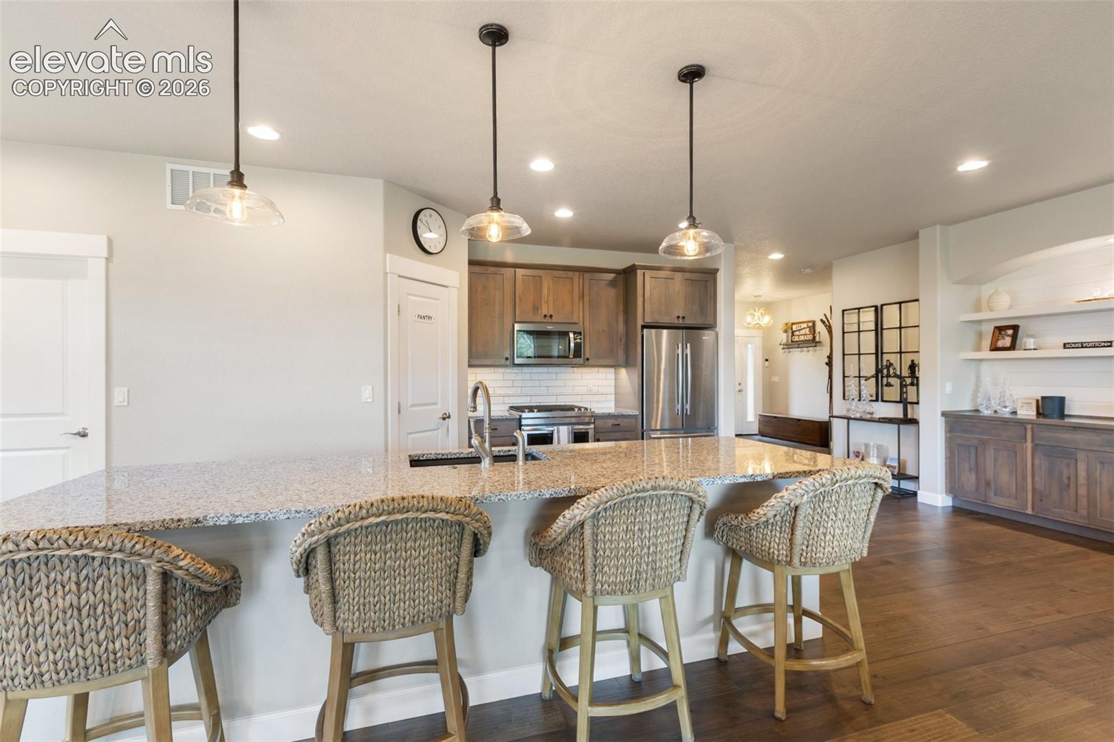 Listing photo 18 for 1110 Highlands Court