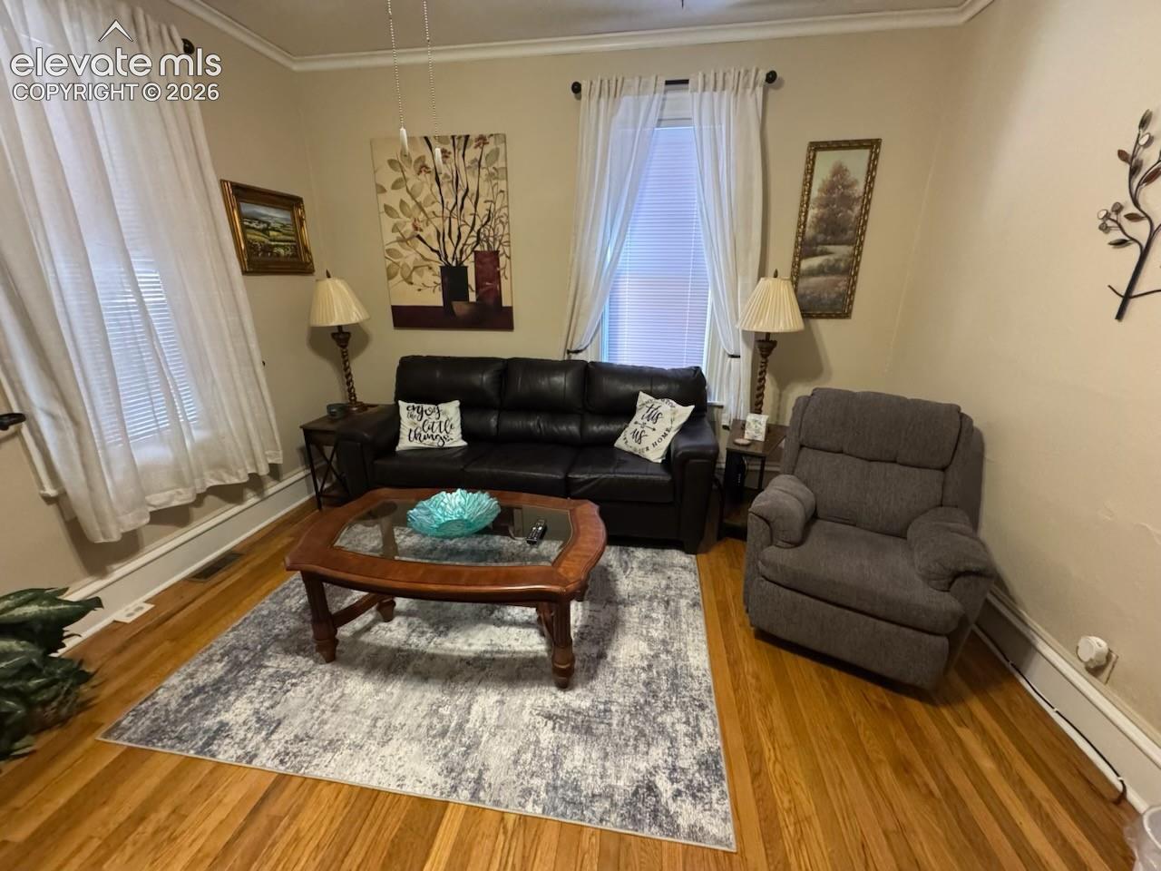 Listing photo 13 for 226 W Abriendo Avenue