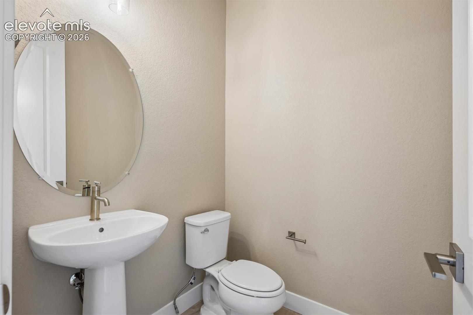 Listing photo 16 for 7907 Grey Bark Way