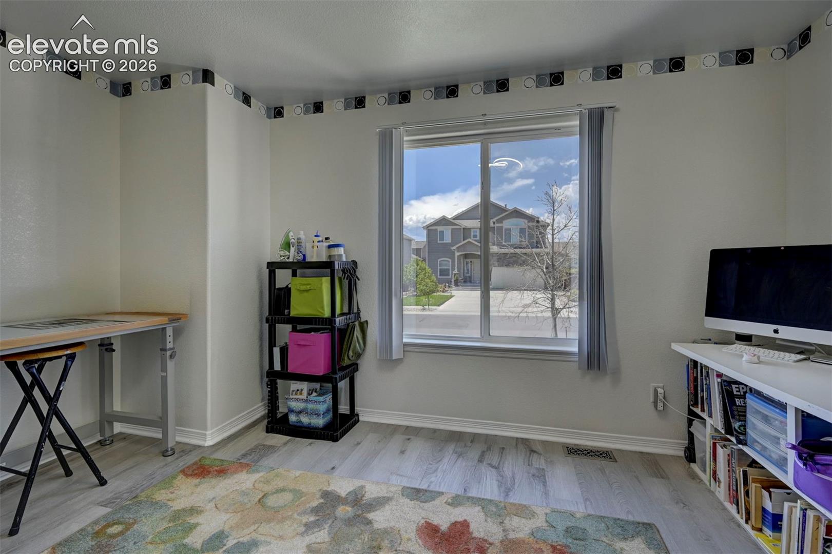 Listing photo 24 for 13713 Park Meadows Drive