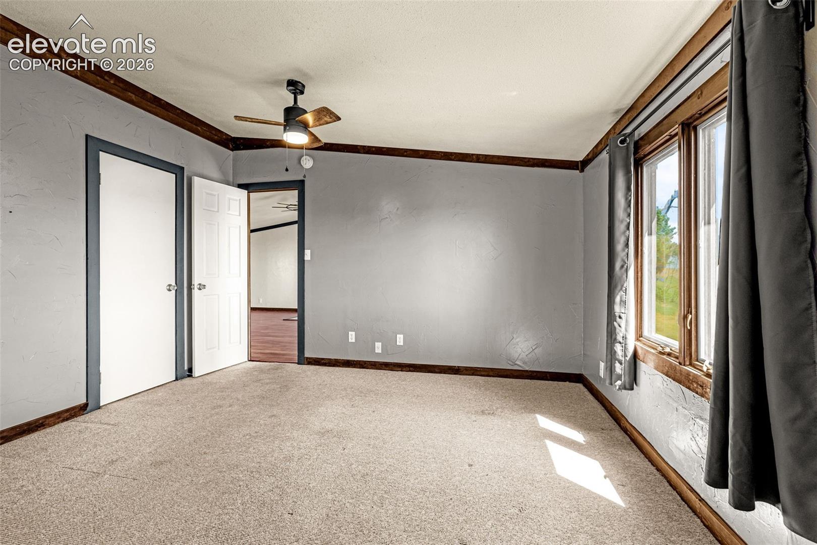 Listing photo 33 for 4465 S Johnson Road
