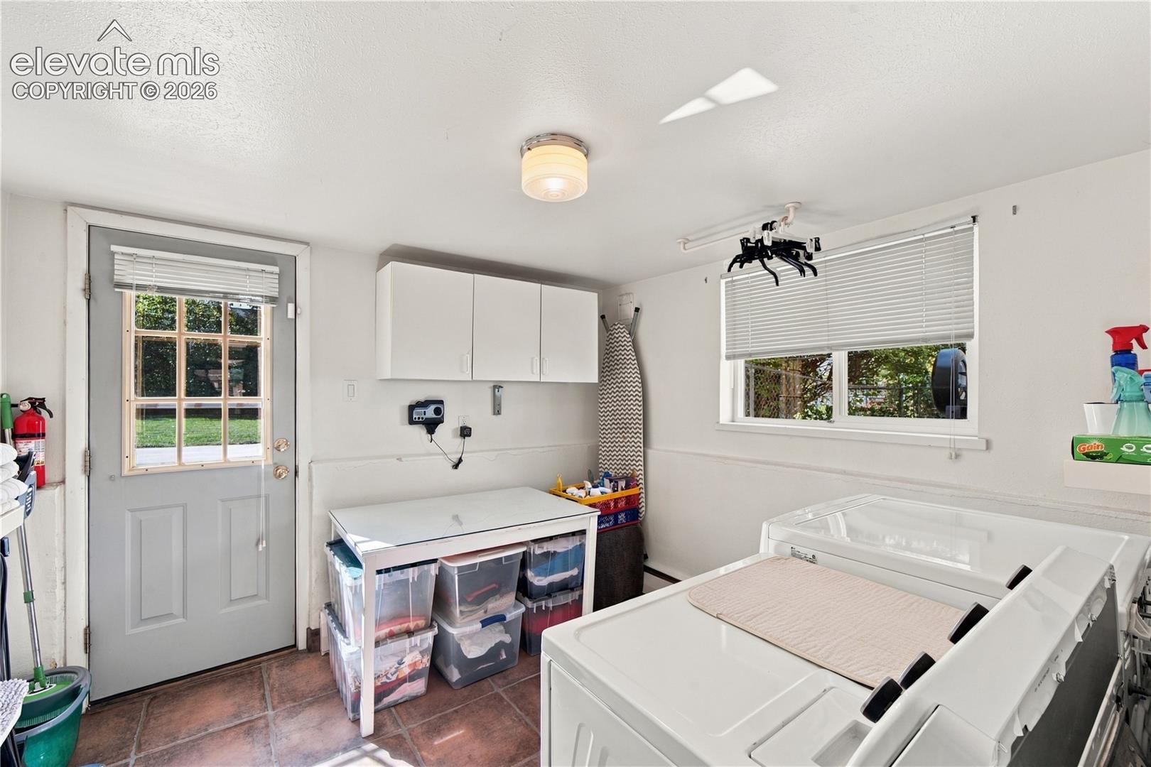 Listing photo 20 for 82 Amherst Avenue