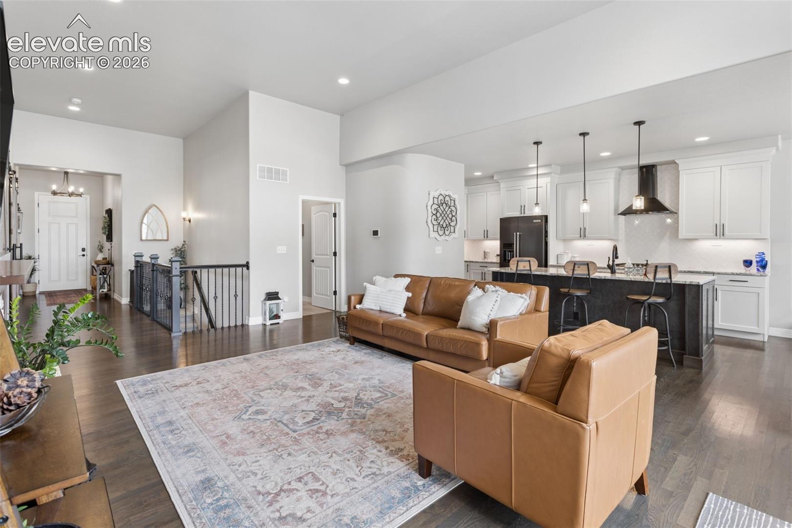 Listing photo 5 for 4564 Captain Jack Lane
