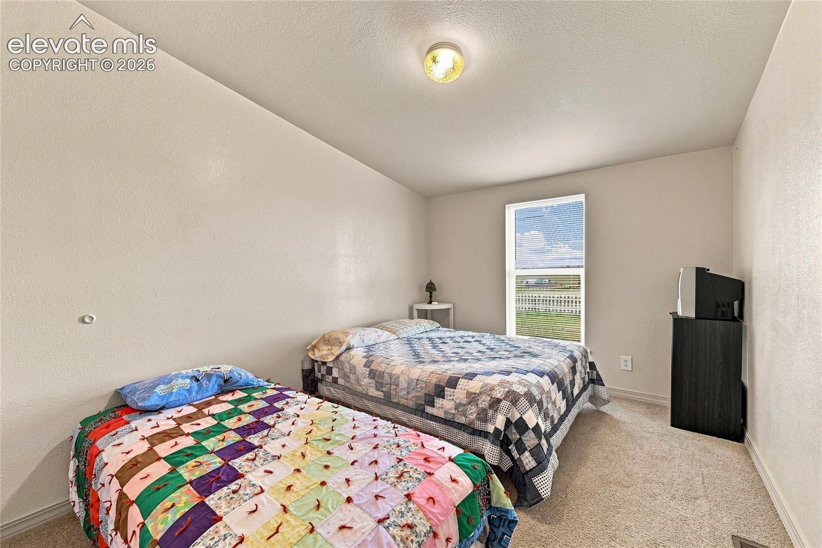 Listing photo 16 for 1497 County Road S
