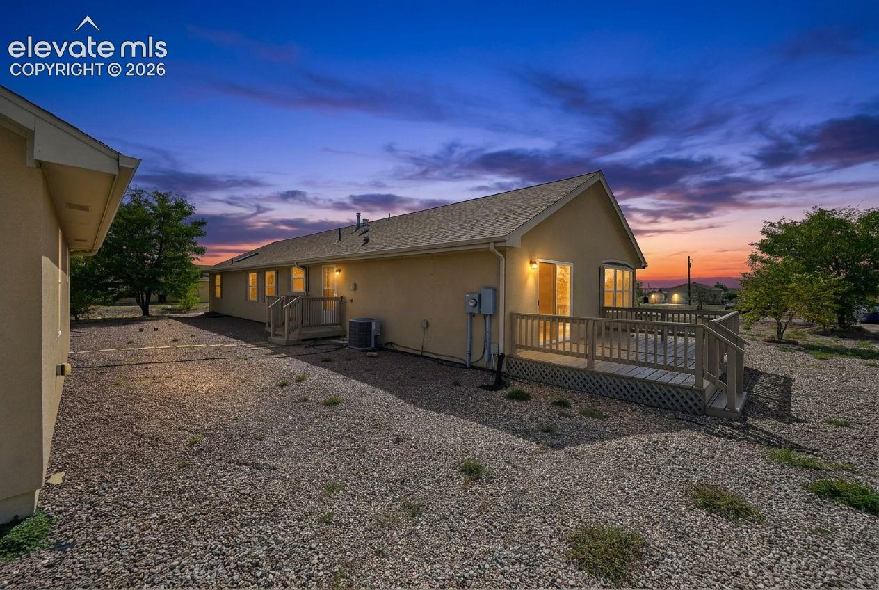 Listing photo 2 for 1244 N Picketwire Lane