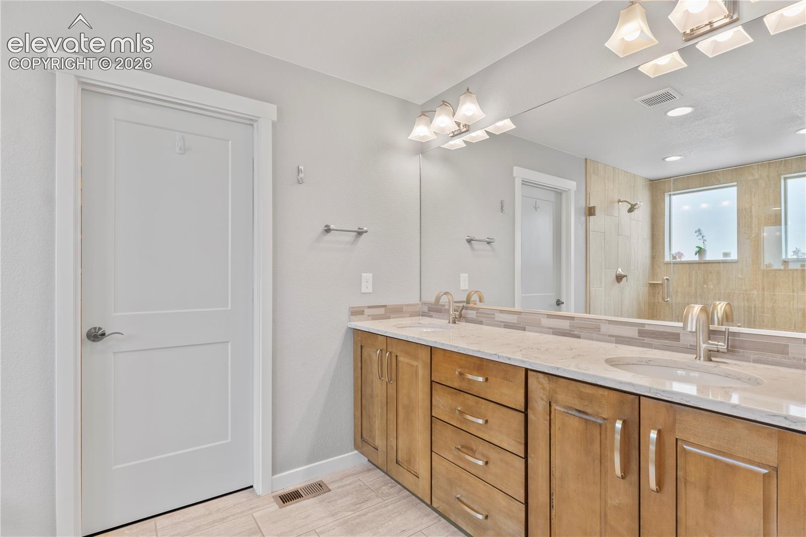 Listing photo 31 for 1848 Walnut Creek Court