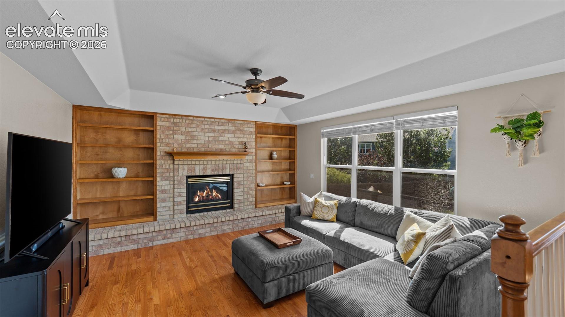 Listing photo 8 for 2405 Linenhall Court