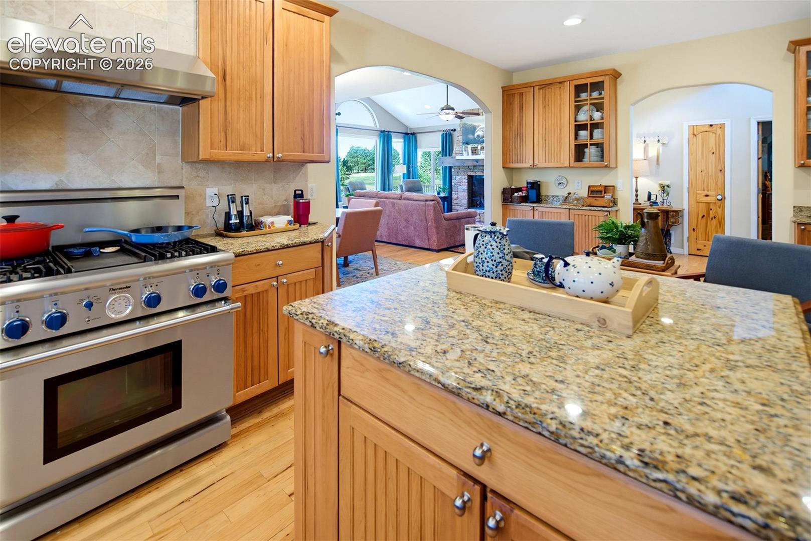 Listing photo 14 for 11148 Shaugnessy Road