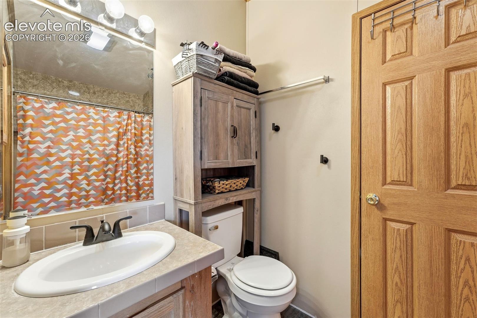 Listing photo 16 for 10635 Via Vaquaro Point