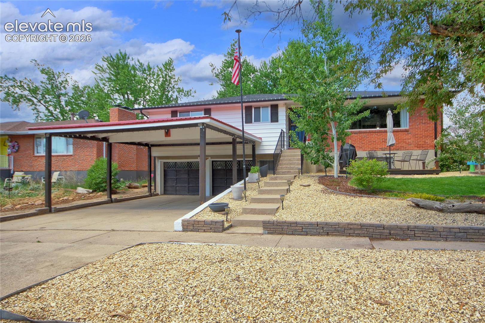 2110 Wynkoop Drive