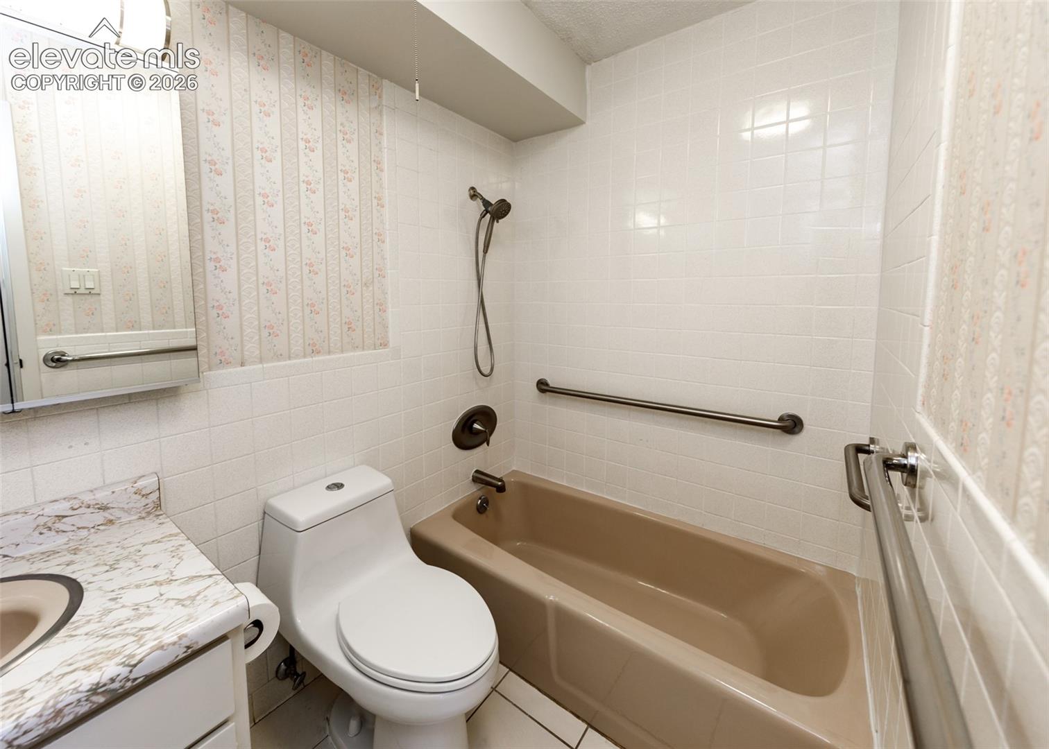411 Lakewood Circle, photo 23