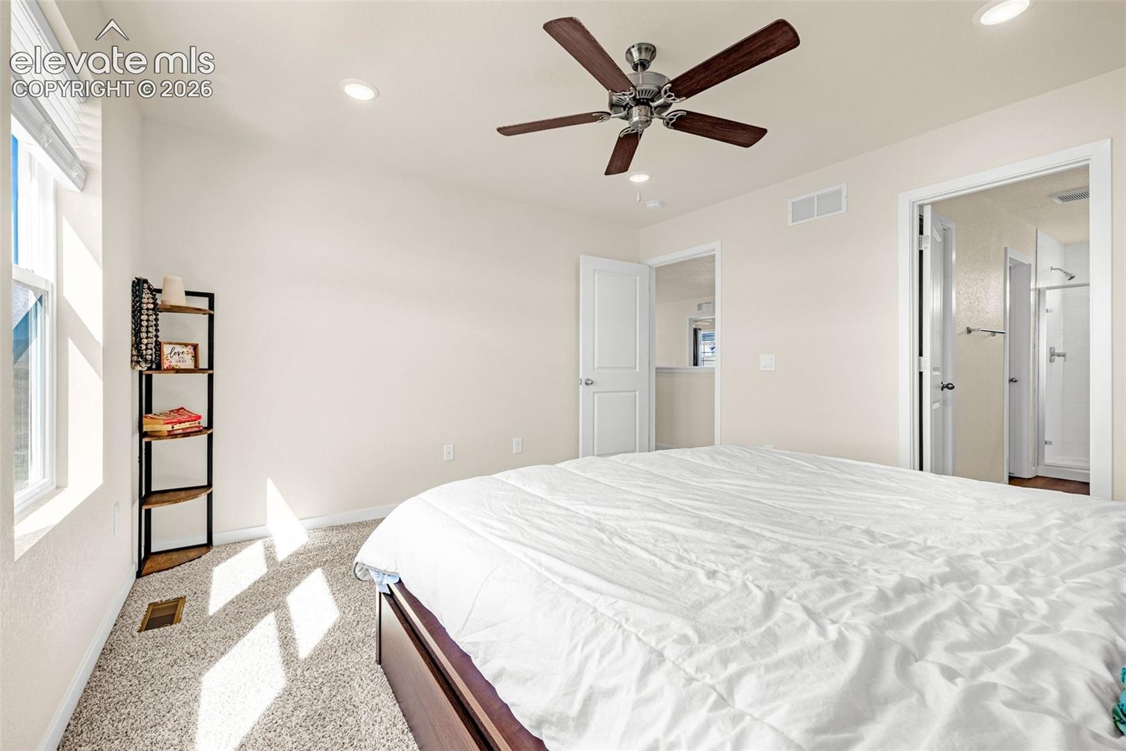 Listing photo 24 for 9762 Treasurevault Trail
