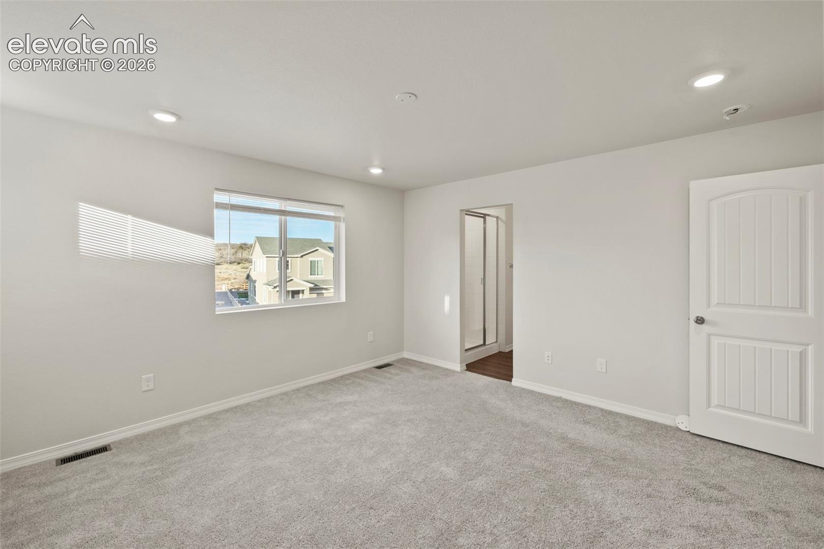 Listing photo 17 for 5659 Heathland Terrace
