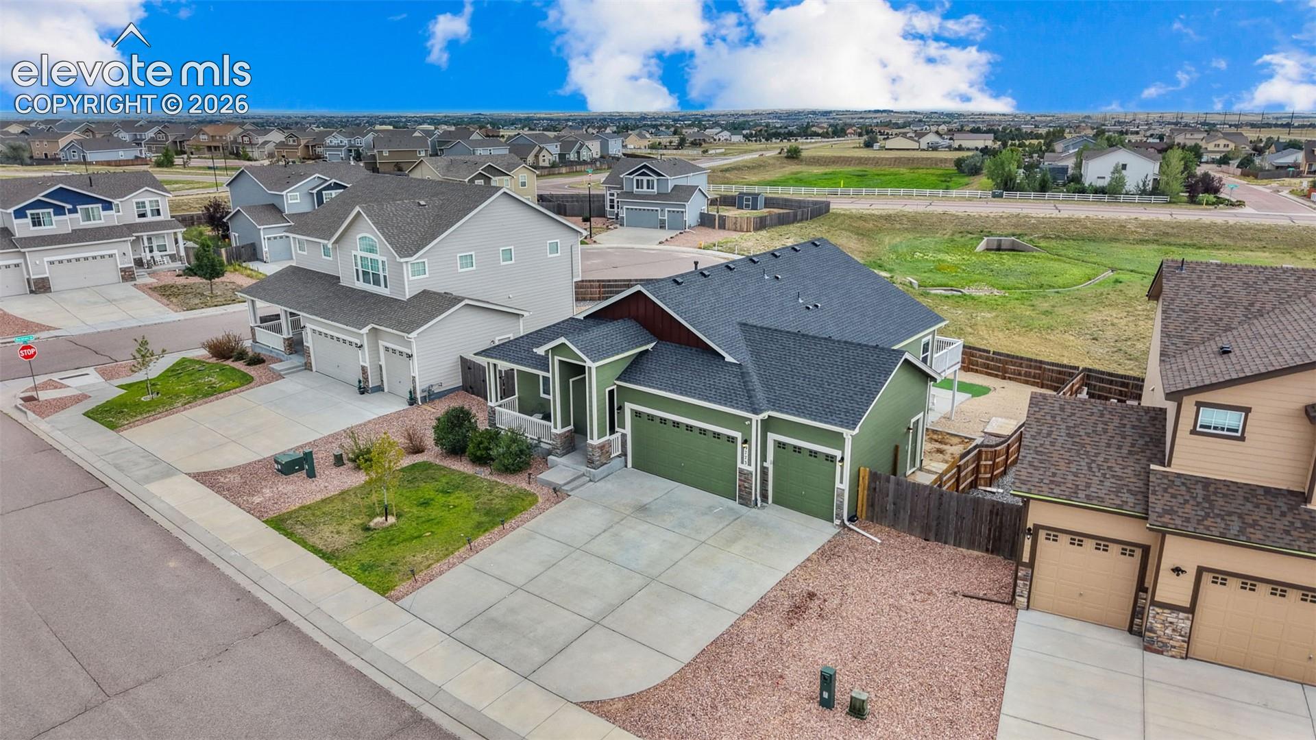 Listing photo 48 for 9773 Witherbee Drive