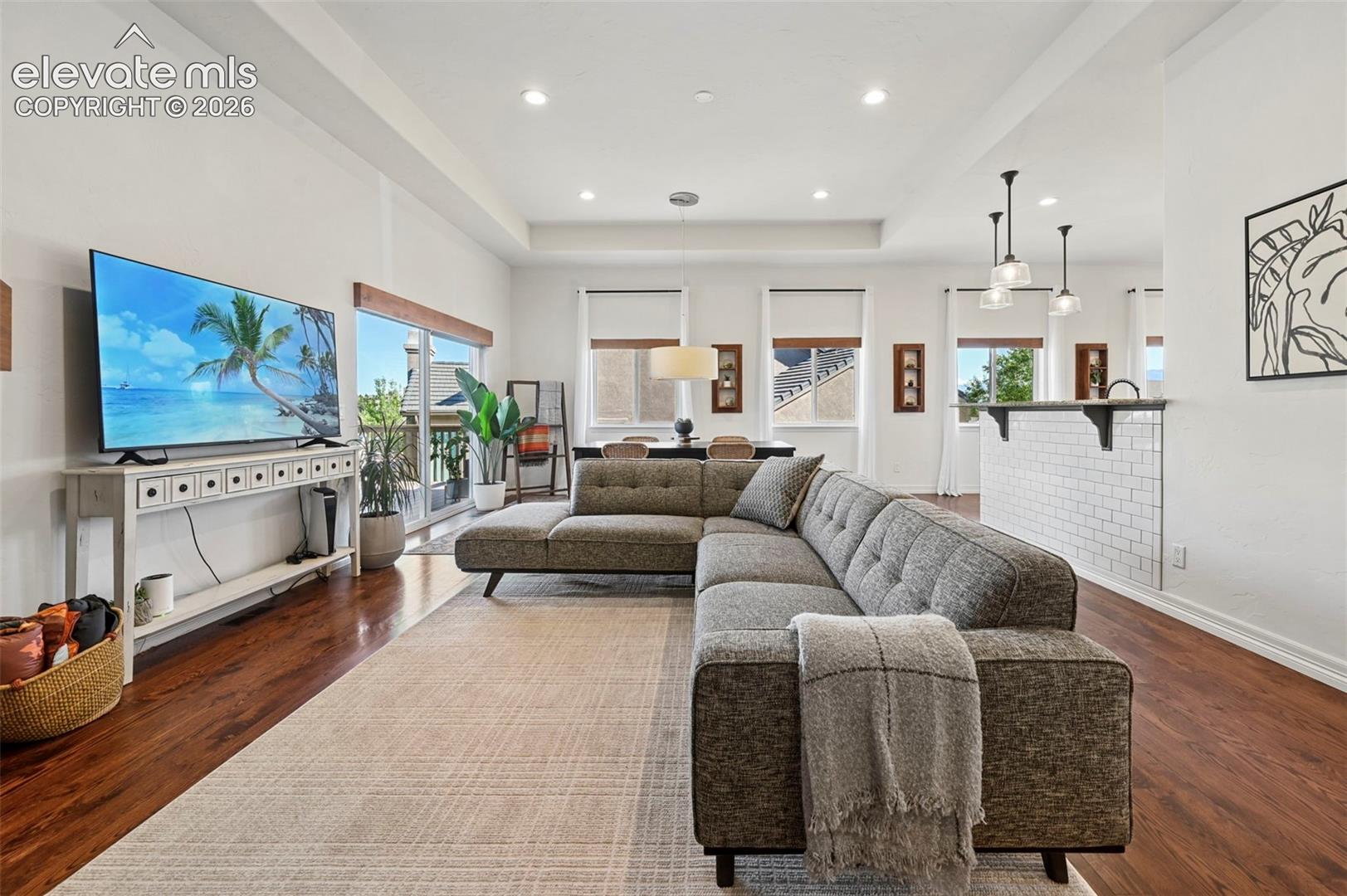 Listing photo 5 for 1449 Yellow Tail Drive