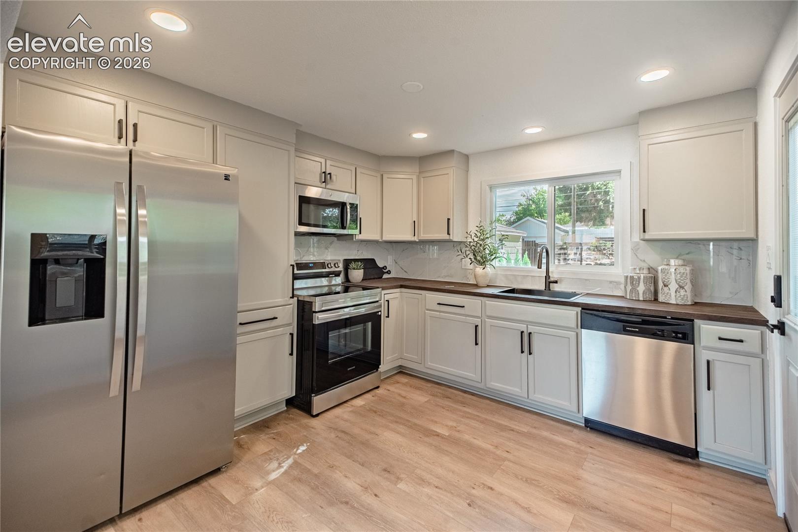 Listing photo 6 for 2311 N Union Boulevard
