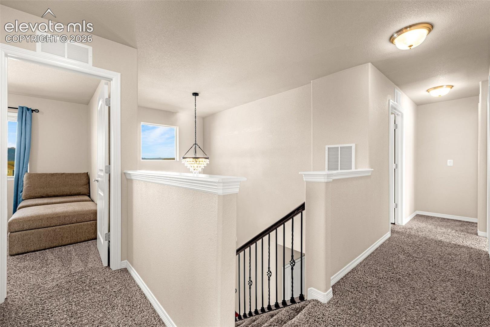 Listing photo 15 for 6607 Lamine Drive