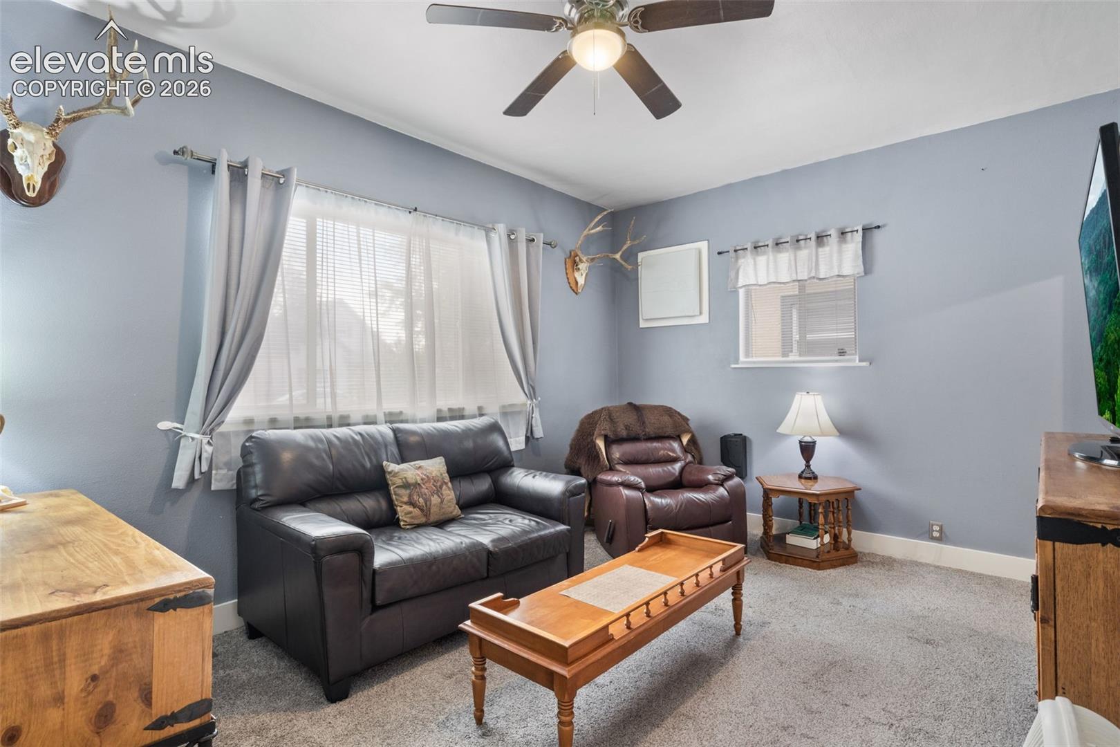 Listing photo 6 for 1418 Spruce Street