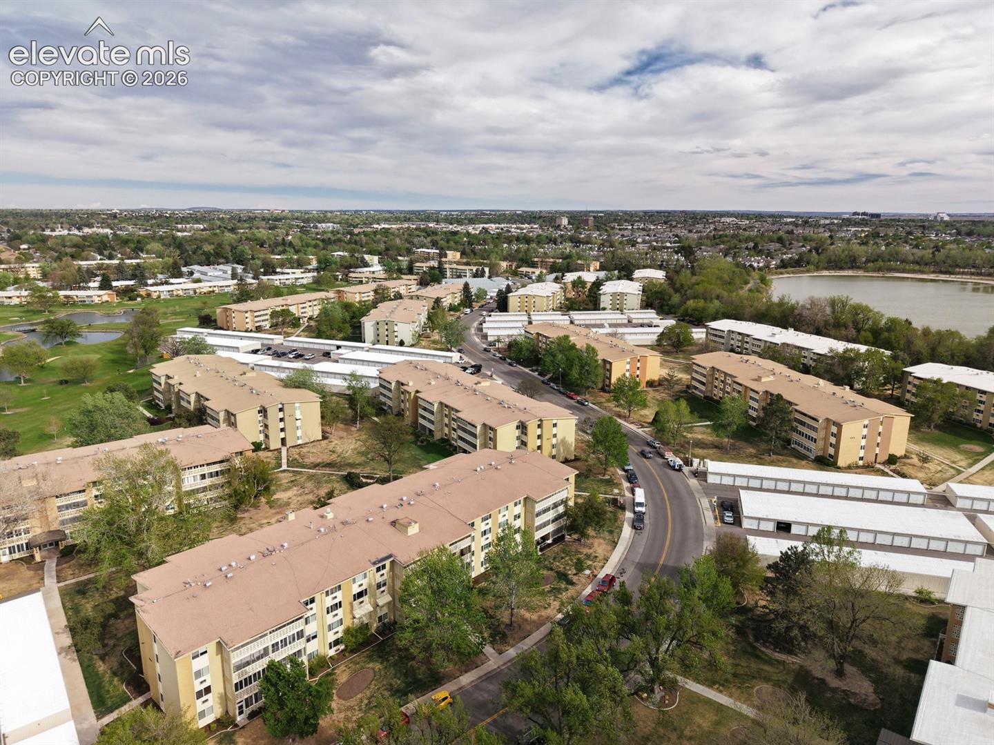 Listing photo 40 for 605 S Alton Way 12C