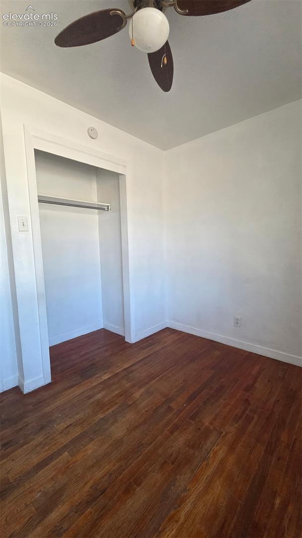 Listing photo 11 for 2640 Forsythia Street
