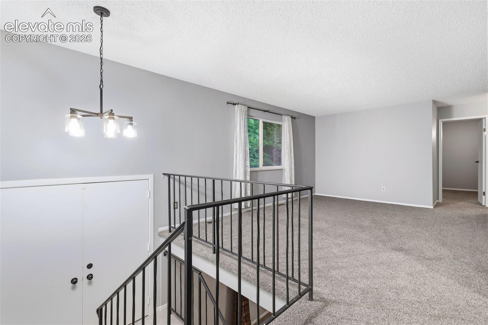 Listing photo 9 for 6973 Roaring Spring Avenue