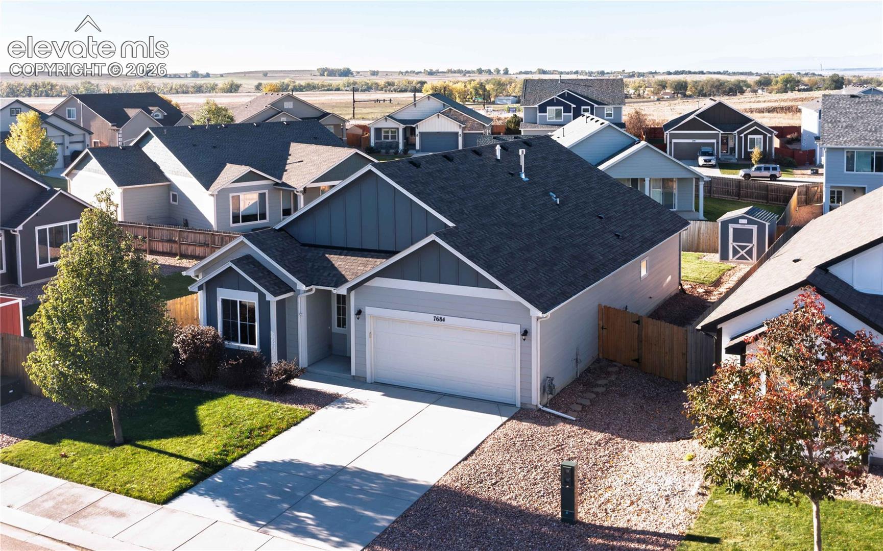 Listing photo 32 for 7684 Peachleaf Drive