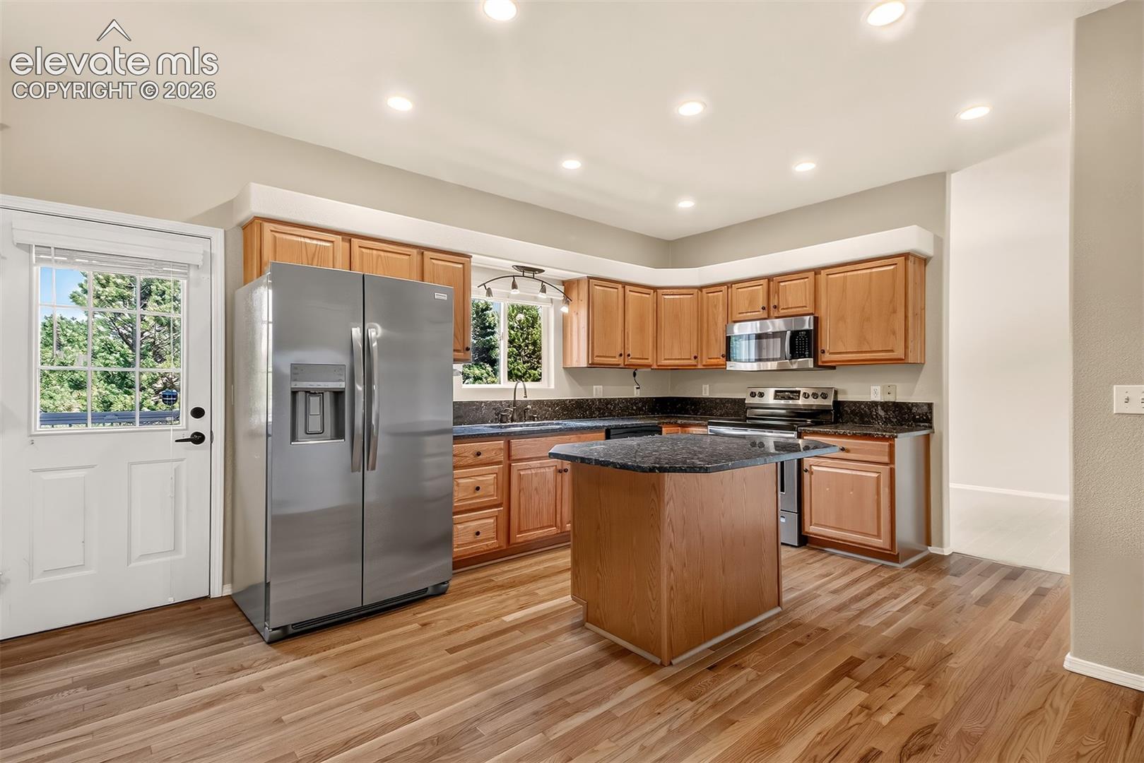 Listing photo 14 for 1136 Lawn Lake Trail